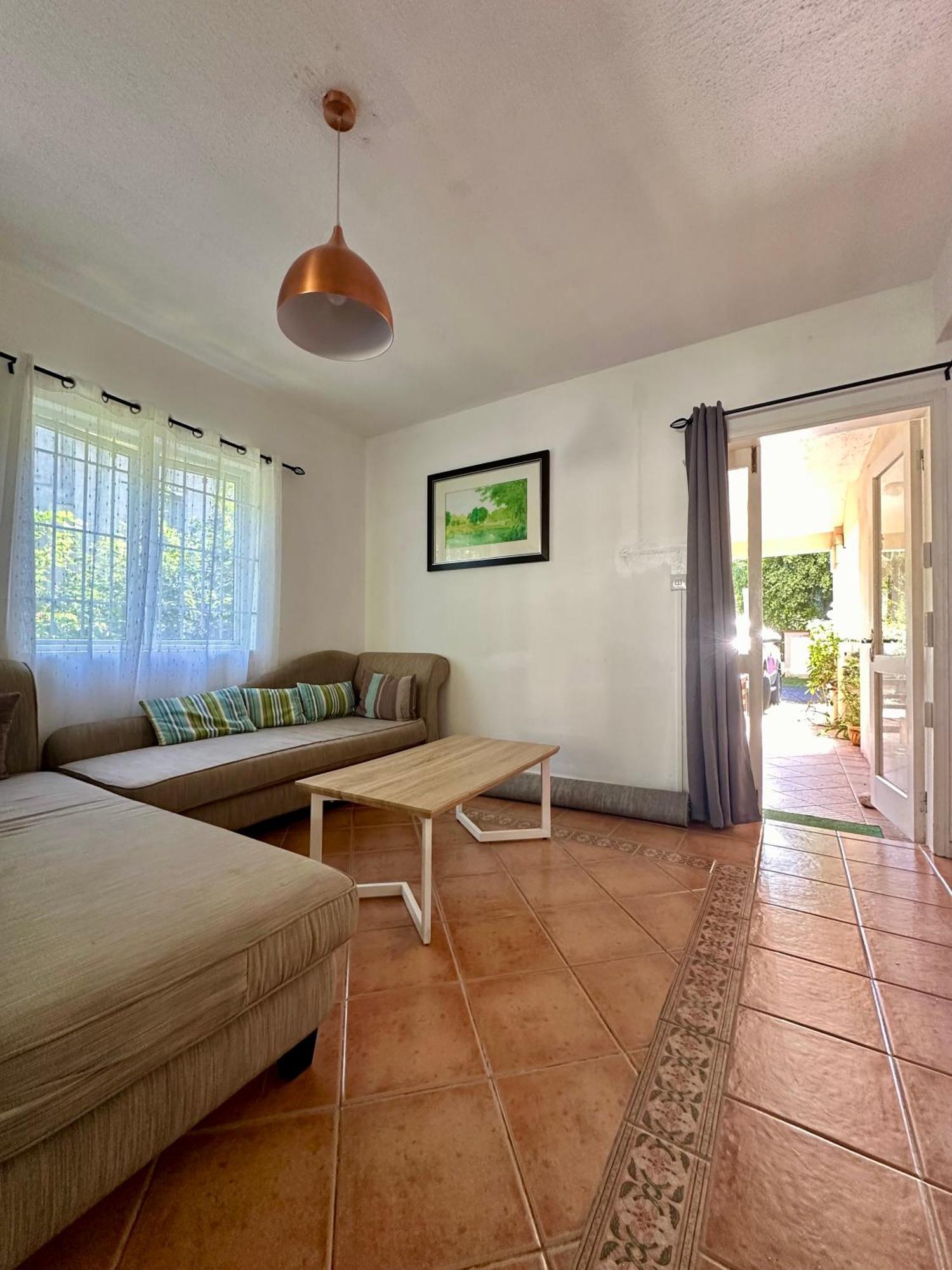 Beachfront Villa In A Beautiful And Secured Complex Flic en Flac Экстерьер фото